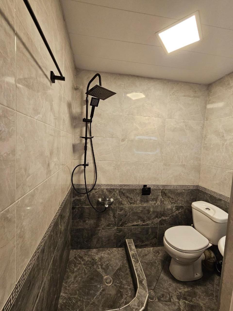 Ferienwohnung Mtx Tbilisi Exterior foto